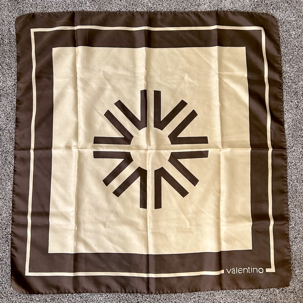 Valentino scarf 30x30